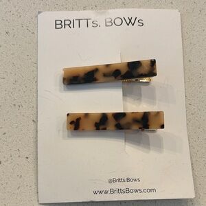 Britts Bows Hair Clips Women